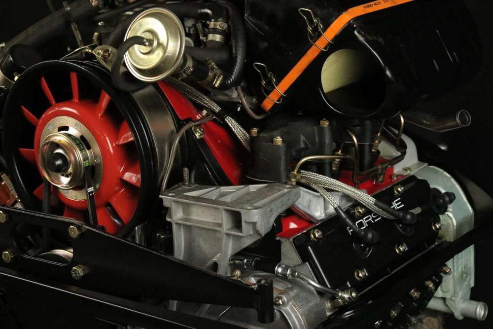 Motorrevision Porsche 930 Turbo