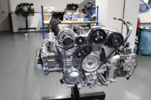 Porsche werkstatt massing