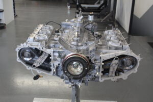 Motorrevision Porsche 964